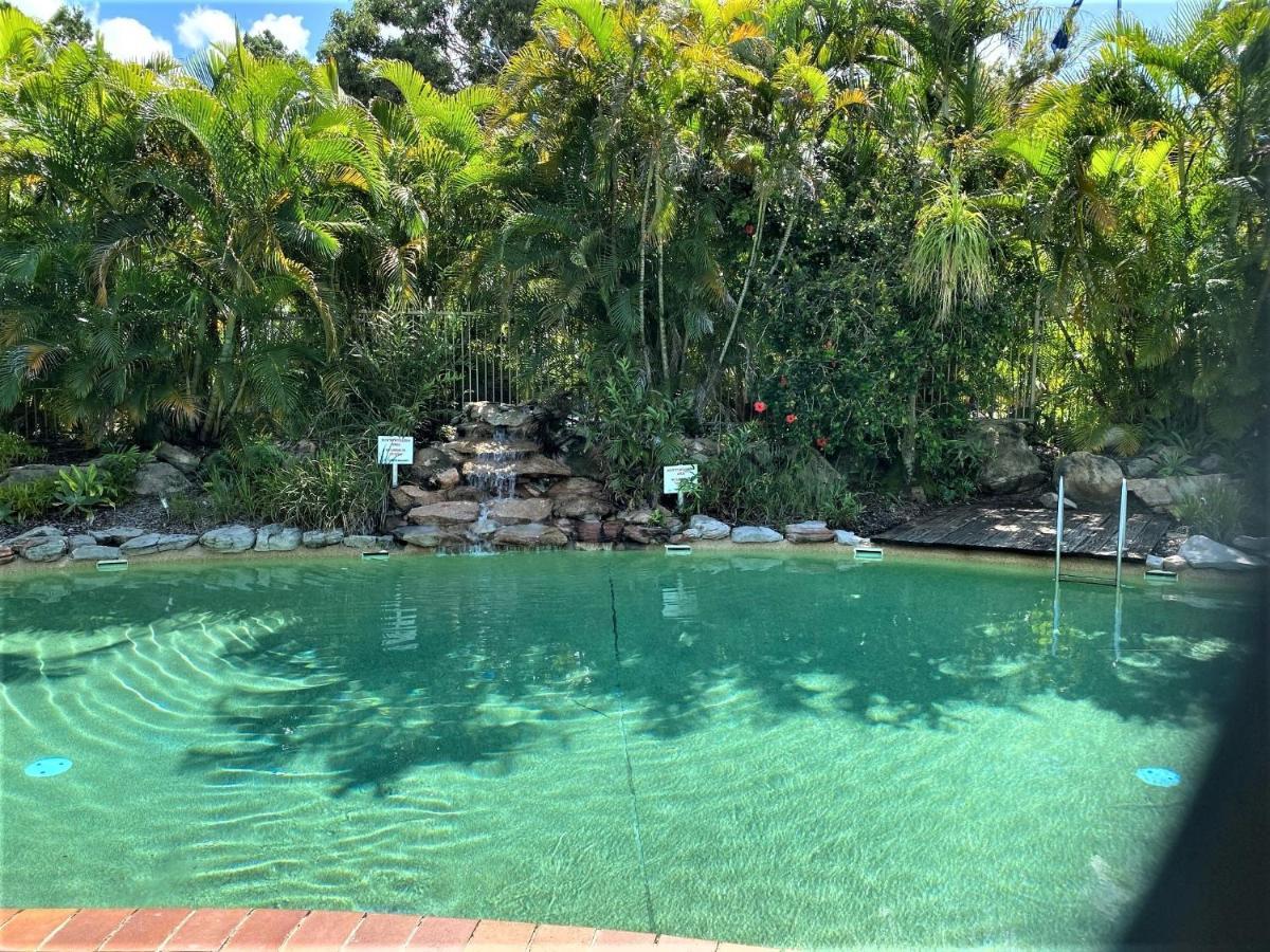 Riviera Resort Hervey Bay Exterior photo