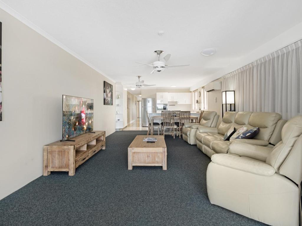Riviera Resort Hervey Bay Exterior photo