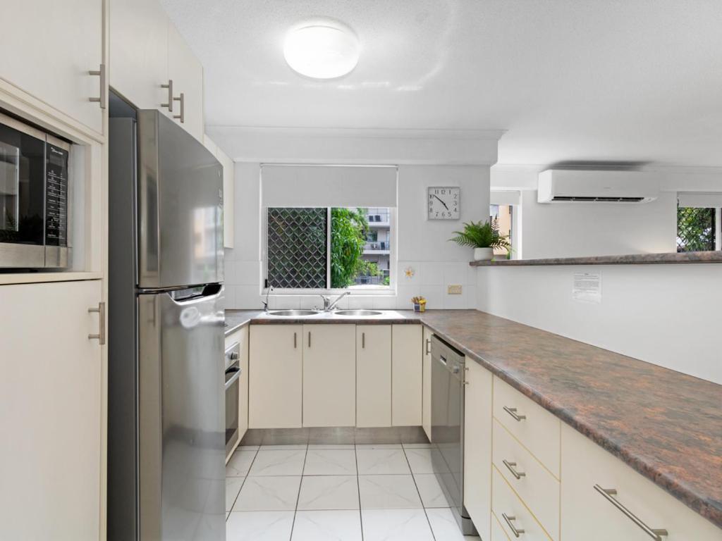 Riviera Resort Hervey Bay Exterior photo