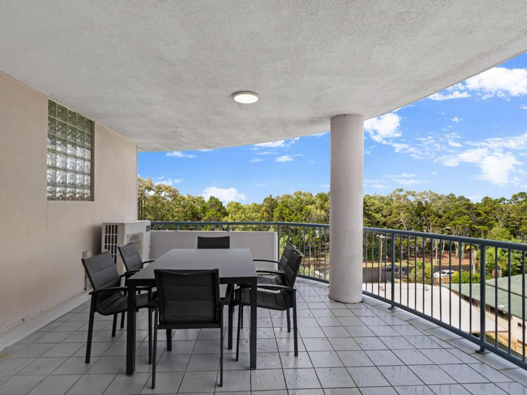 Riviera Resort Hervey Bay Exterior photo